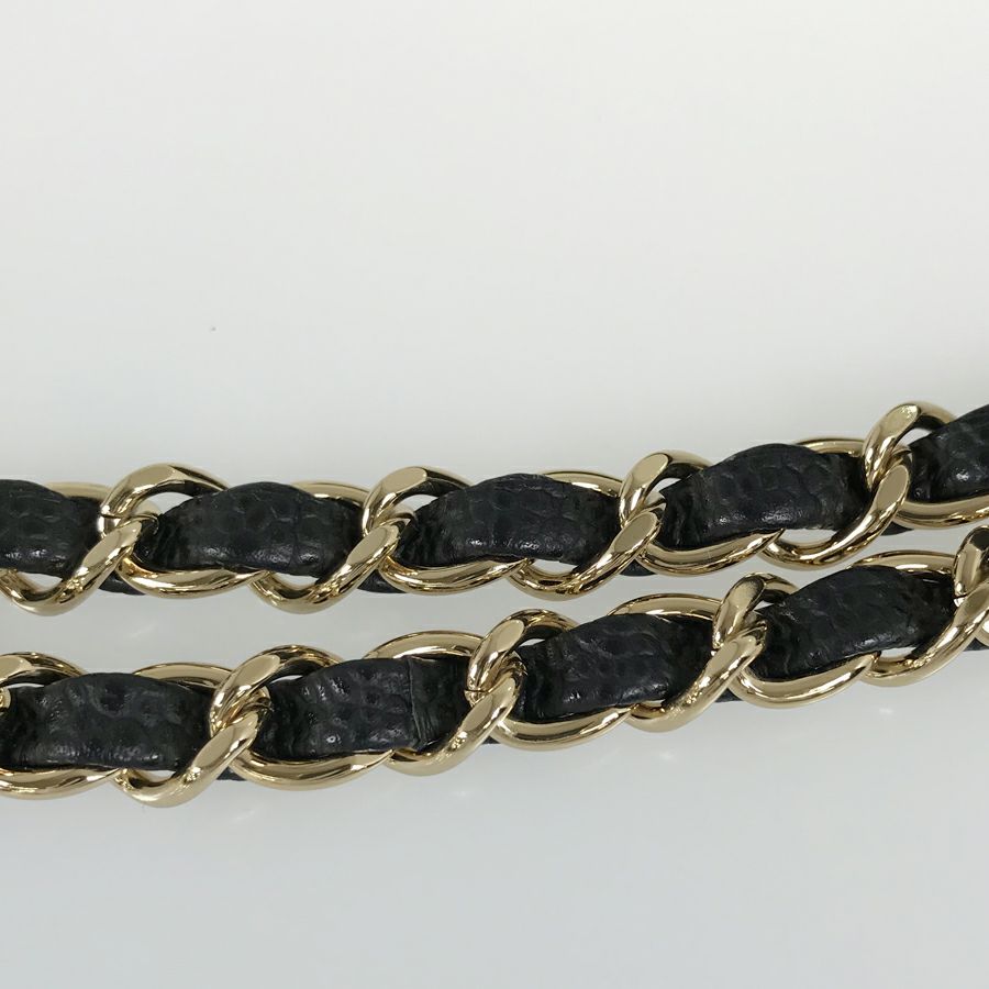 シャネル ショルダーバッグ