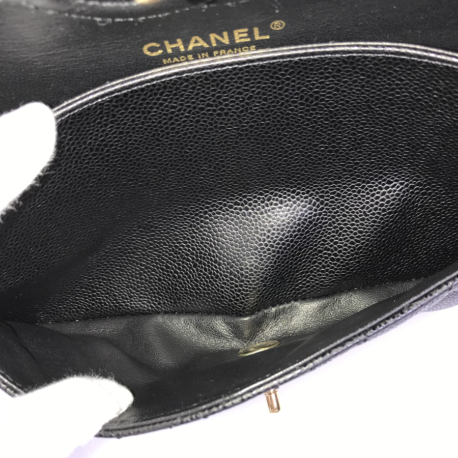 シャネル ショルダーバッグ