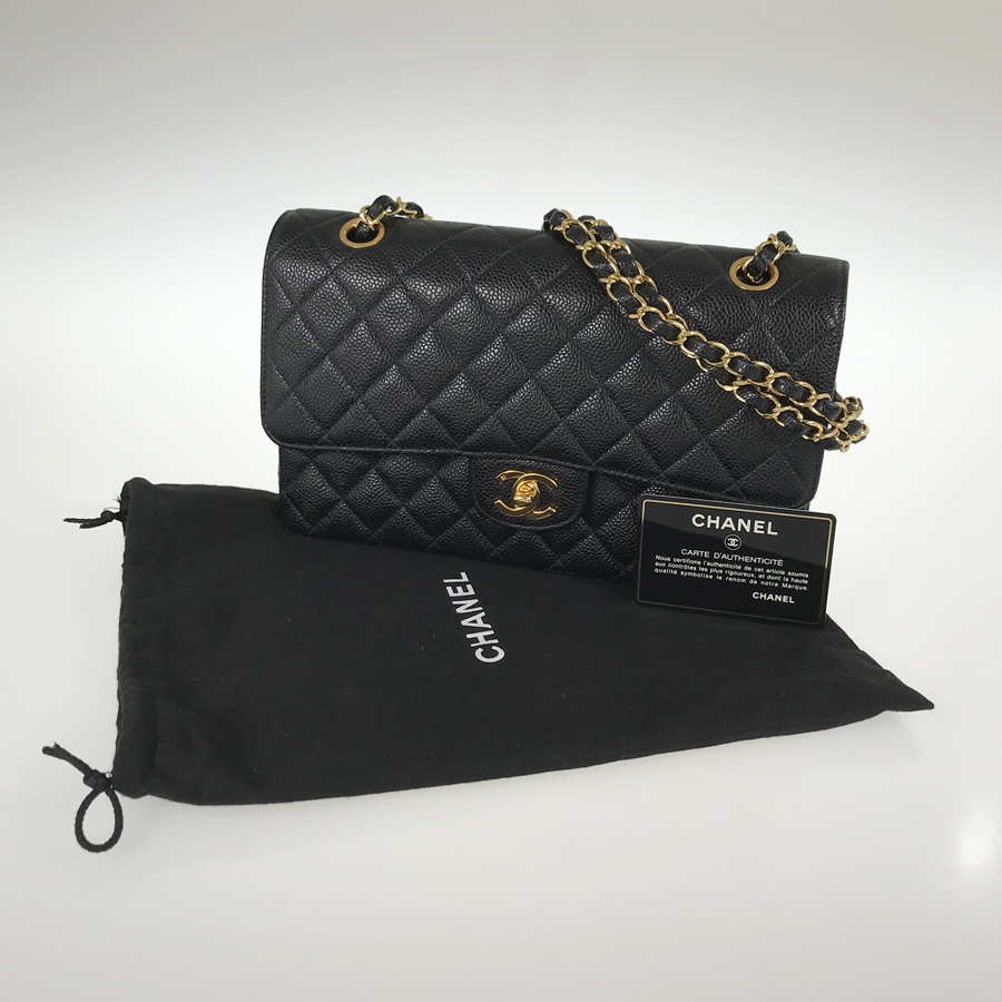 シャネル ショルダーバッグ