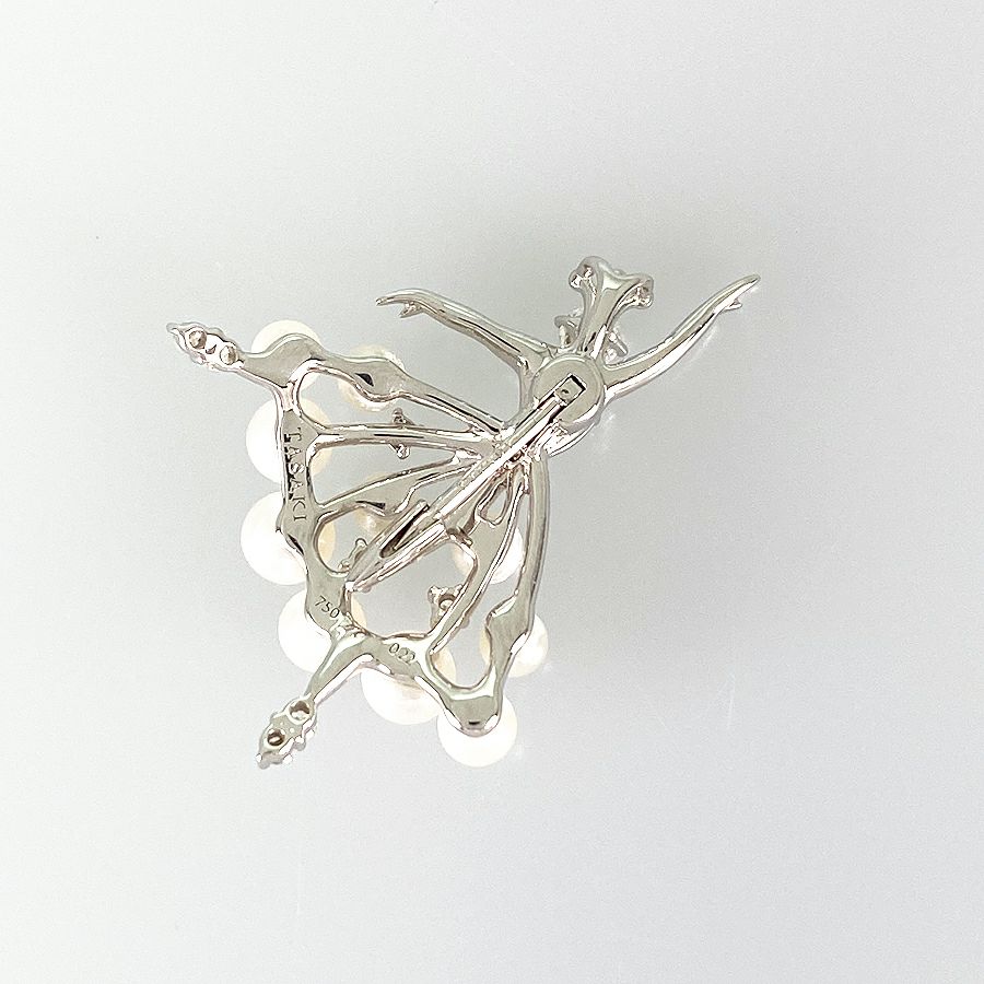 タサキ ブローチ