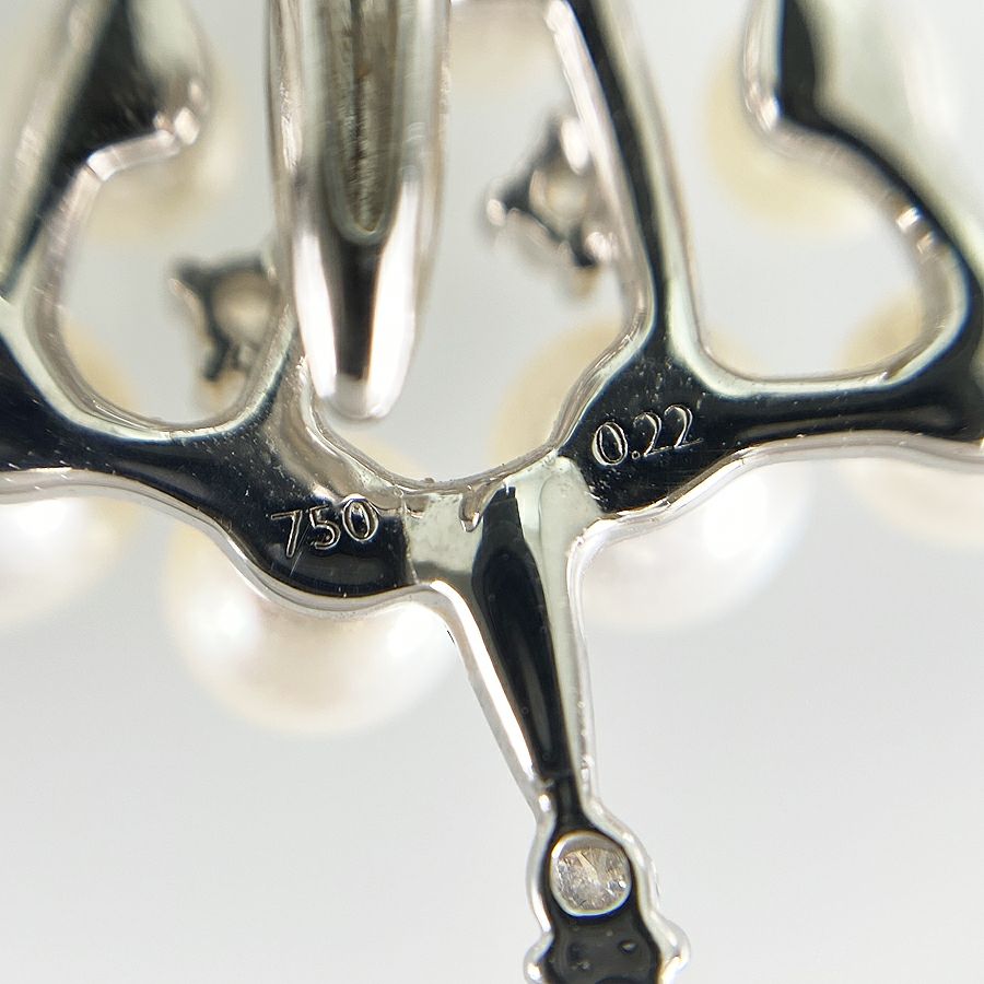 タサキ ブローチ