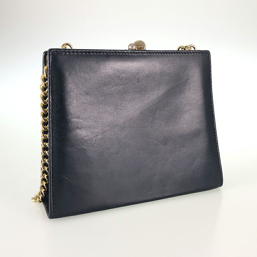 サルヴァトーレフェラガモ ショルダーバッグ