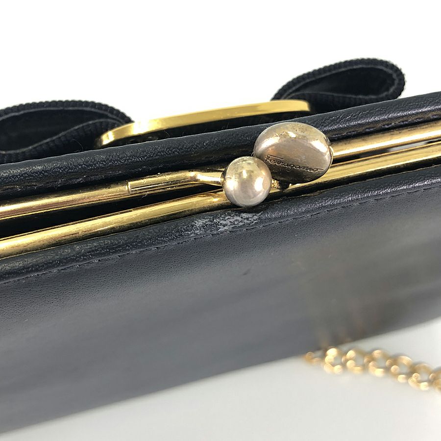 サルヴァトーレフェラガモ ショルダーバッグ