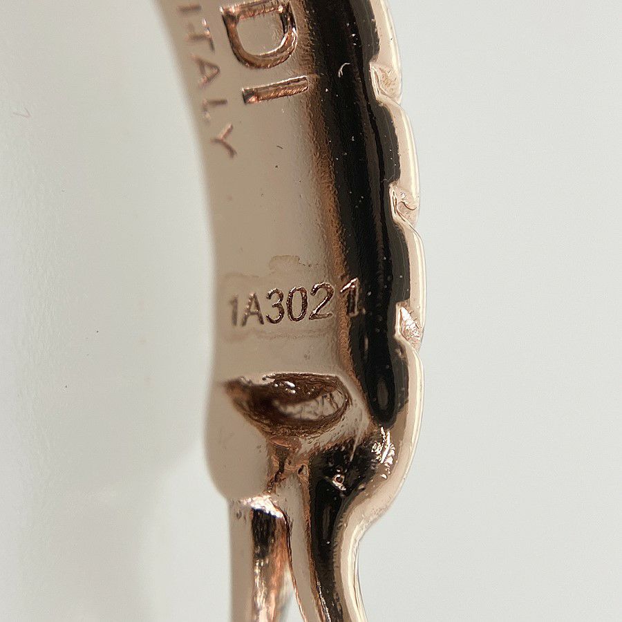 フェンディ ピアス