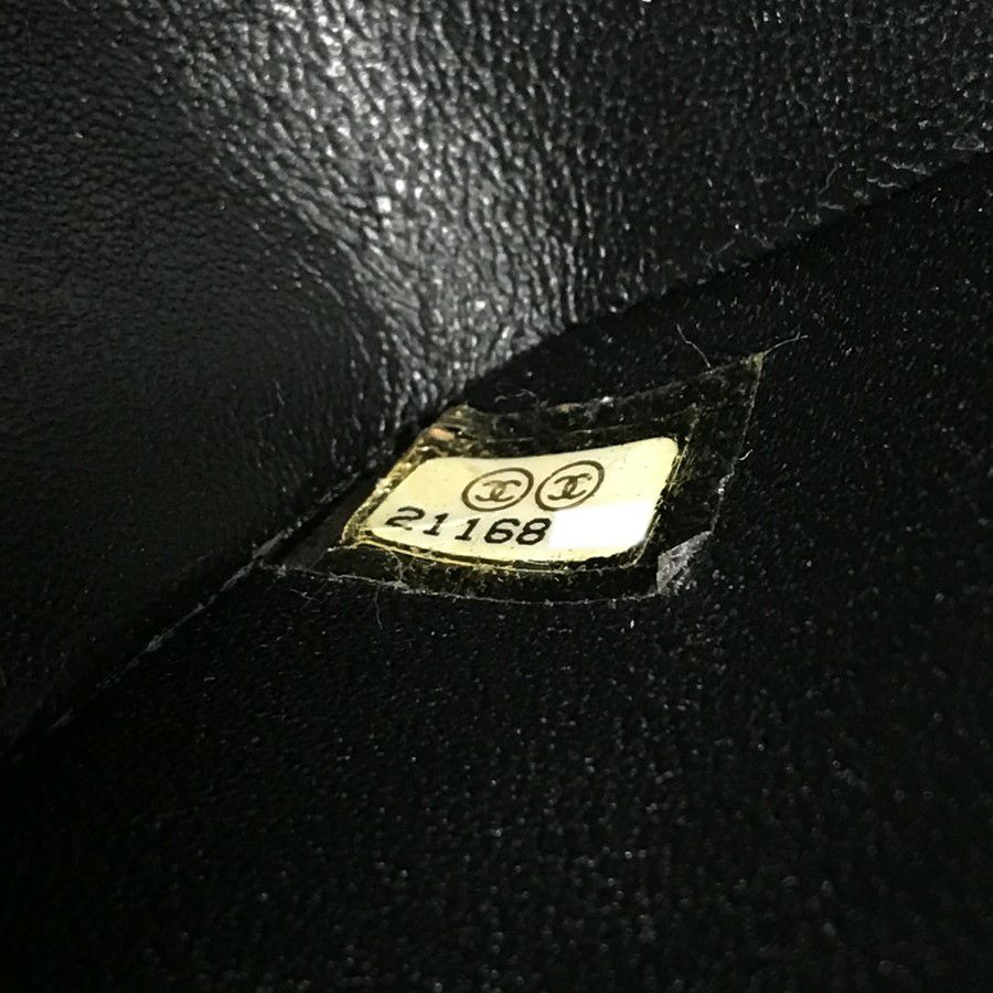 シャネル ショルダーバッグ