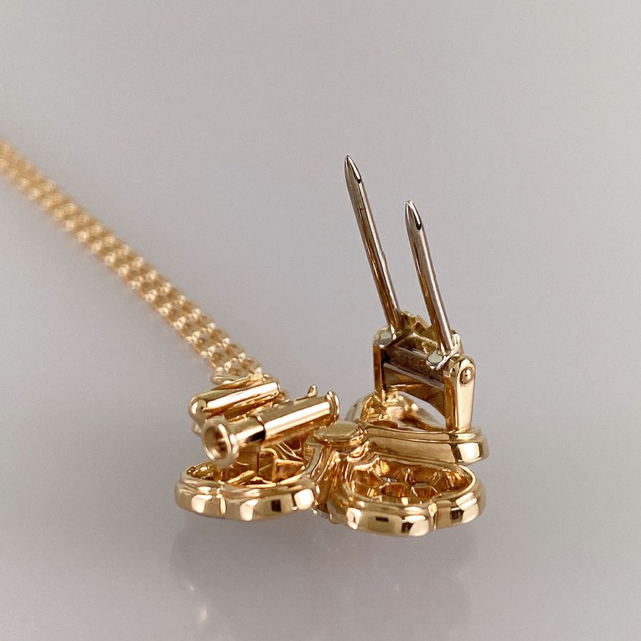 ヴァンクリーフ＆アーペル ネックレス