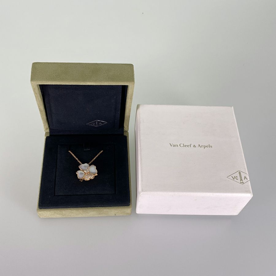 ヴァンクリーフ＆アーペル ネックレス