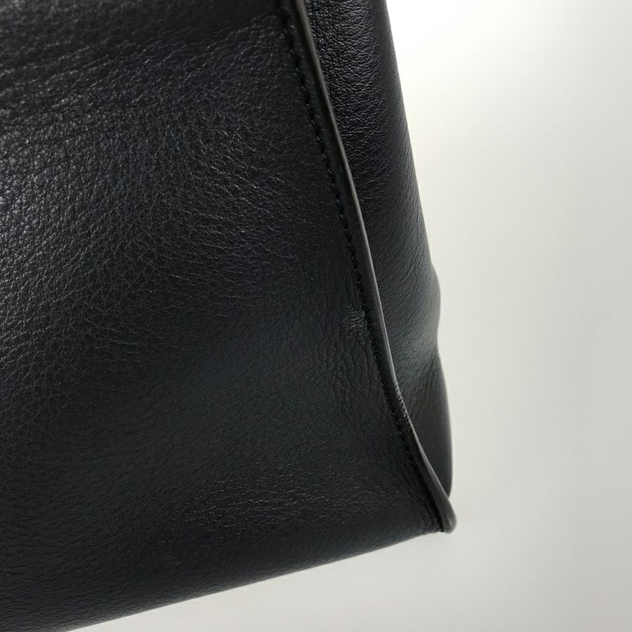 フェンディ ハンドバッグ