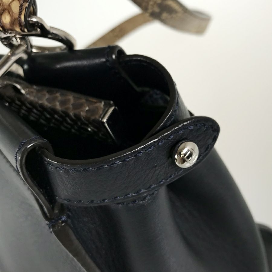 フェンディ ハンドバッグ