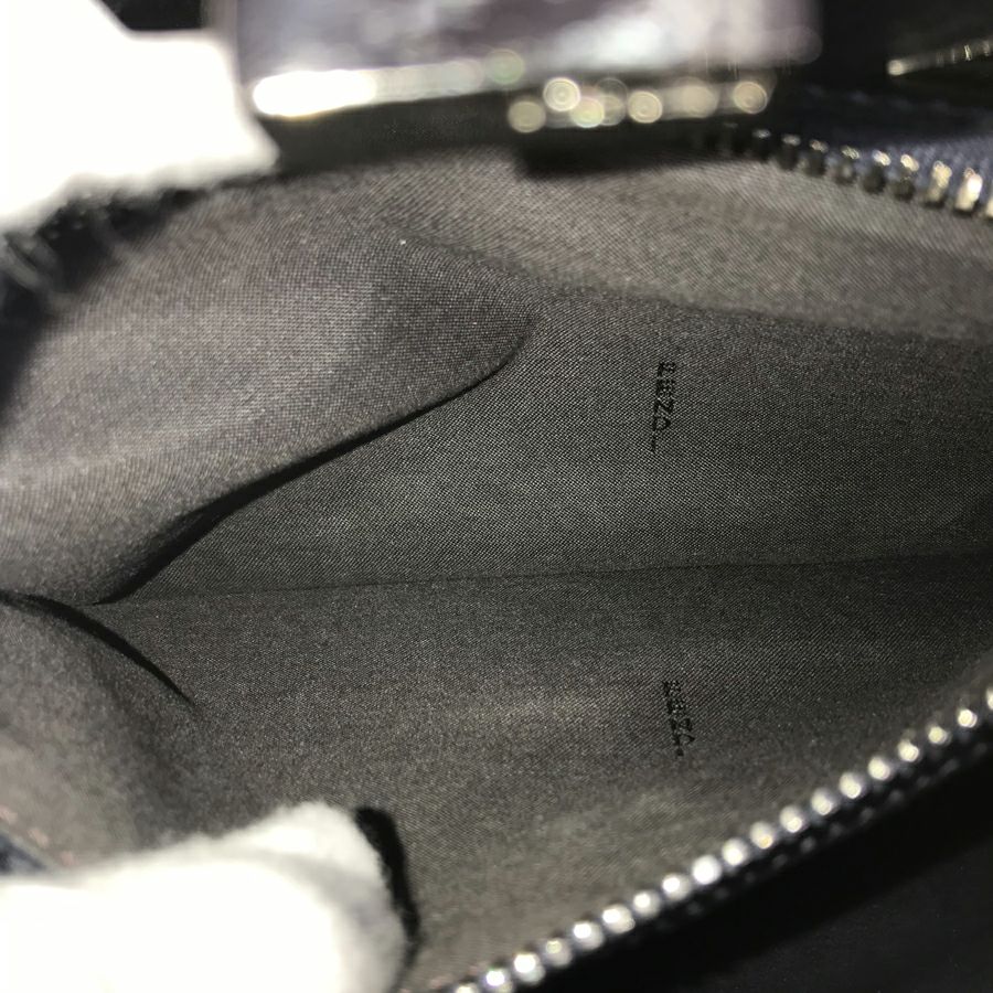 フェンディ ハンドバッグ