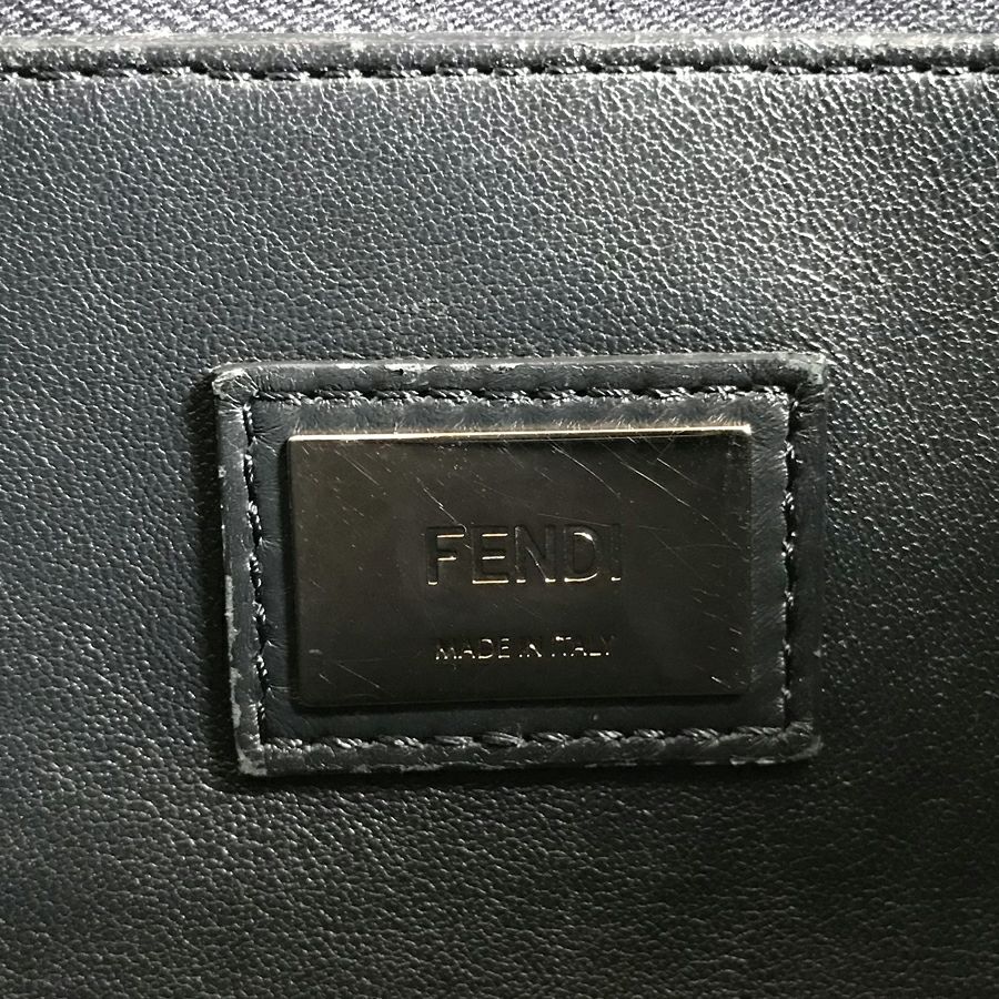 フェンディ ハンドバッグ