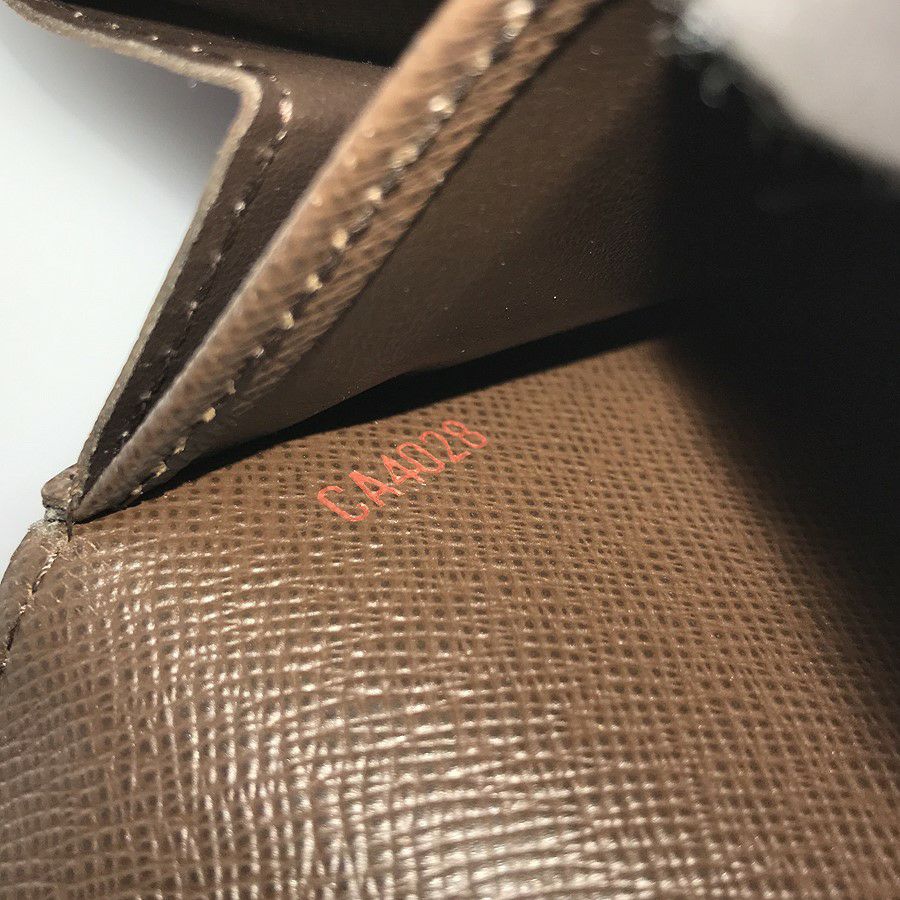 ルイ・ヴィトン 長財布 かぶせ蓋