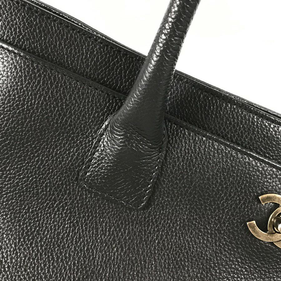 シャネル トートバッグ