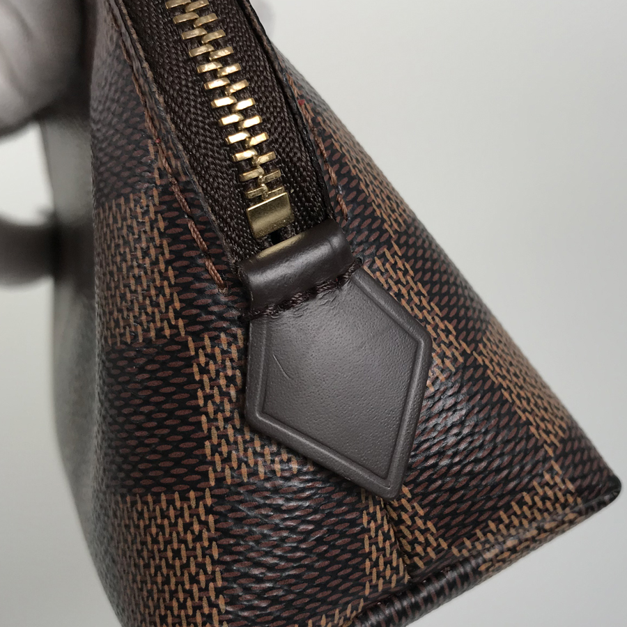 ルイ・ヴィトン ポーチ