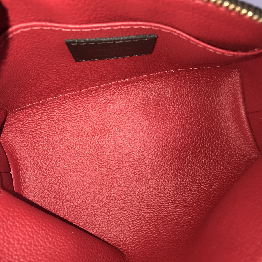 ルイ・ヴィトン ポーチ